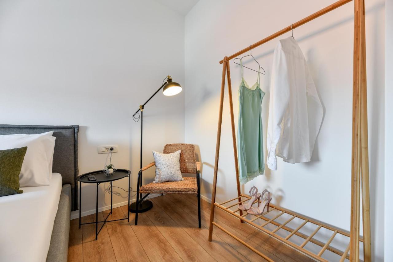 Modern Holiday Apartment "Libra" With Swimming Pool Posedarje Exterior foto