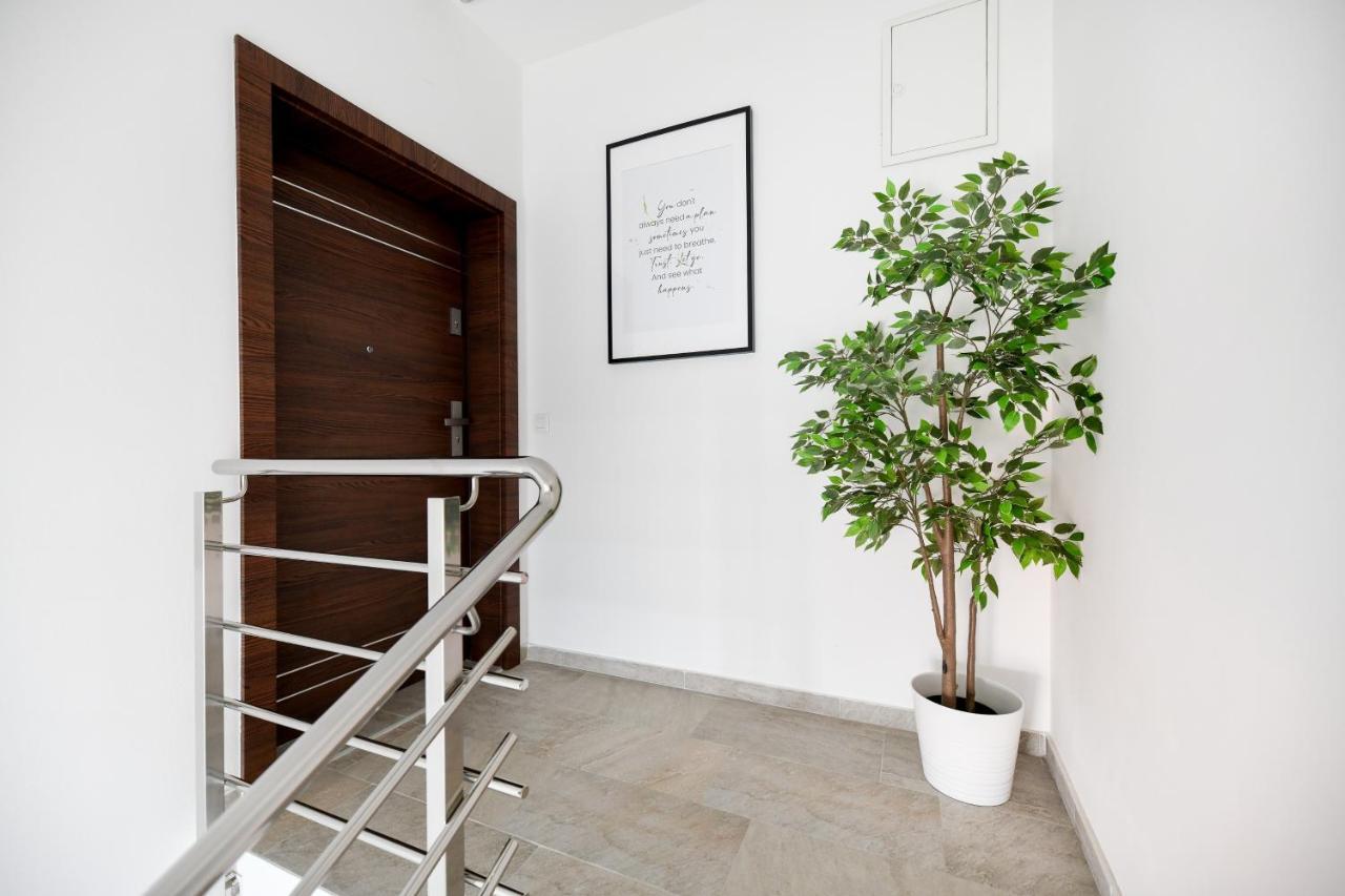 Modern Holiday Apartment "Libra" With Swimming Pool Posedarje Exterior foto