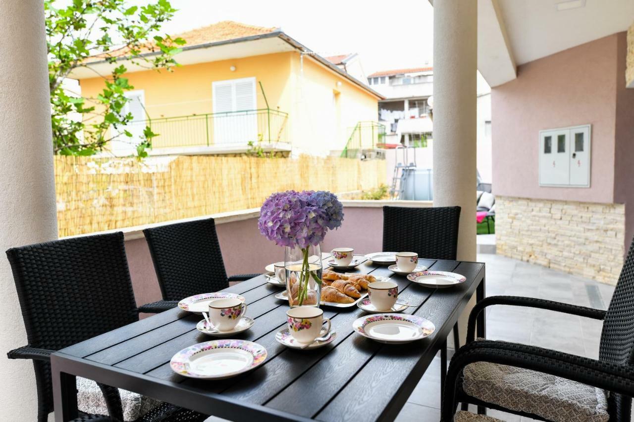 Modern Holiday Apartment "Libra" With Swimming Pool Posedarje Exterior foto